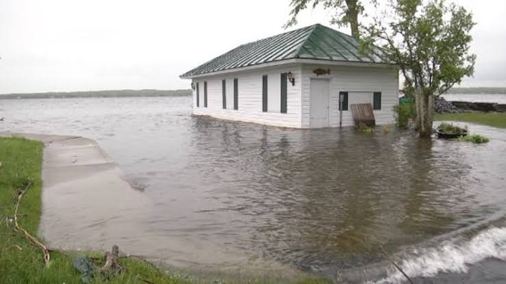Lakeshore Flood Watch: What It Means, Why It Happens, and How to Stay Safe lakeshore flood watch